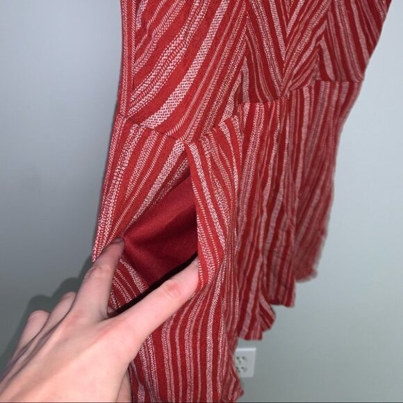 One Clothing Chevron Striped Romper Red White Shorts V-neck Women’s Size Large - Picture 5 of 11